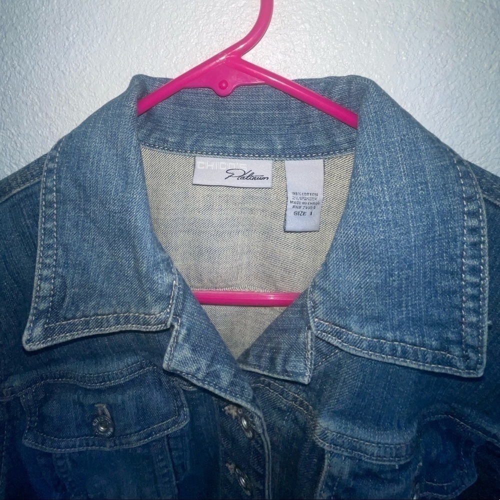 Chico’s Platinum Denim Jacket. Size 1 GUC - Picture 6 of 8